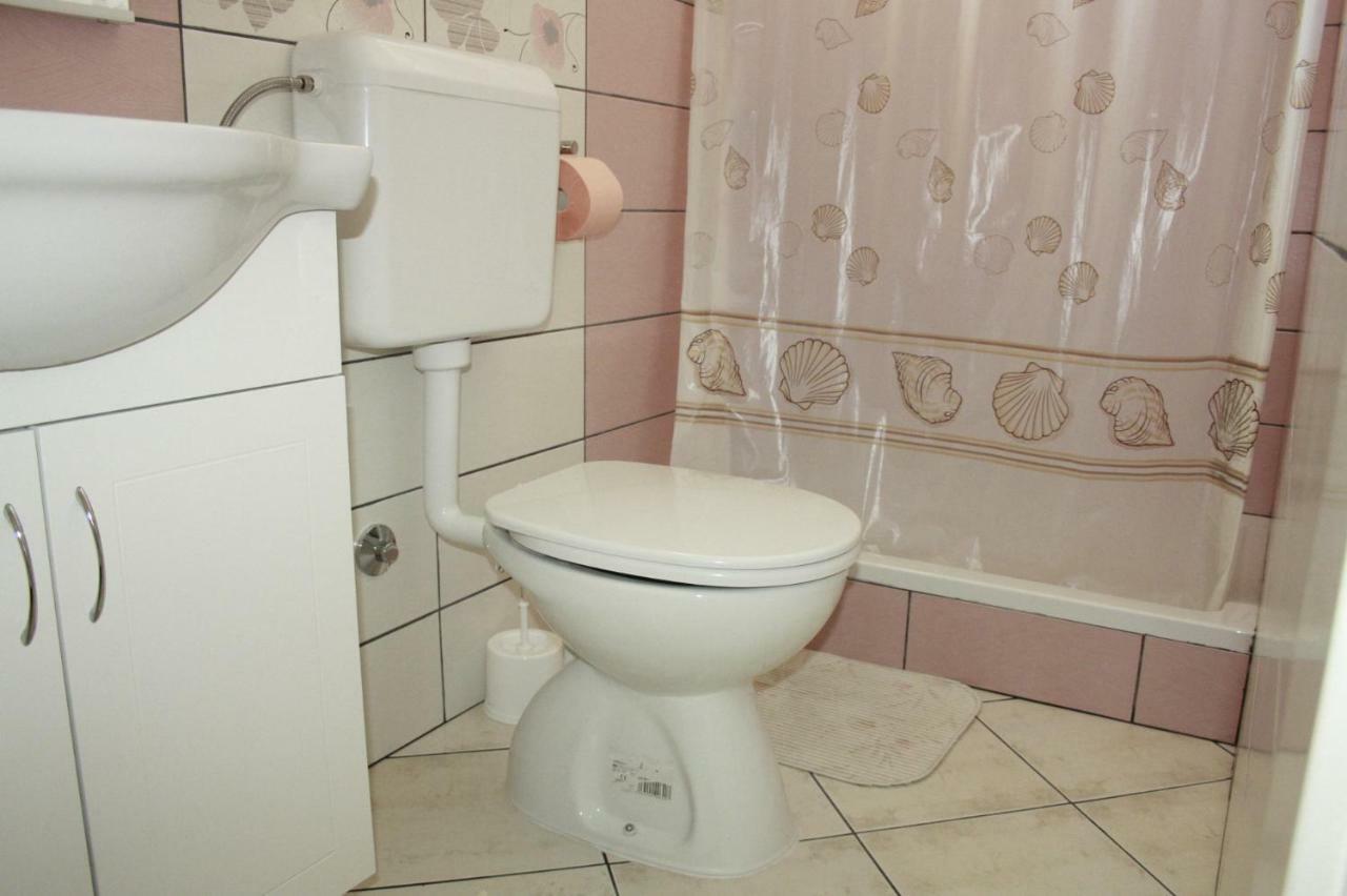 Guesthouse Matusan'S Place Banjol Ngoại thất bức ảnh