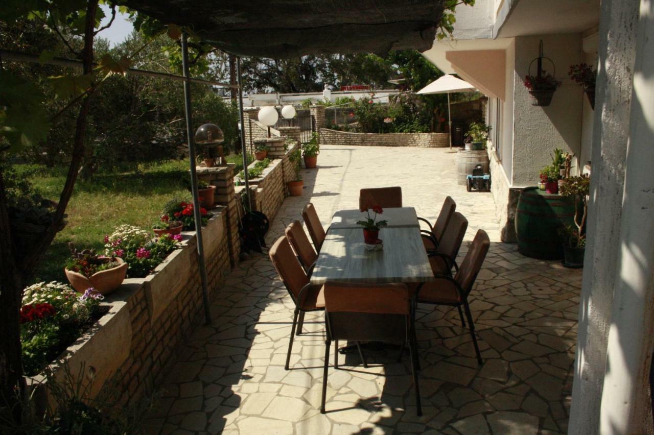 Guesthouse Matusan'S Place Banjol Ngoại thất bức ảnh